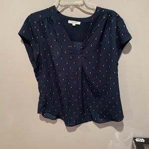 Chic Navy Blouse with Red Accents